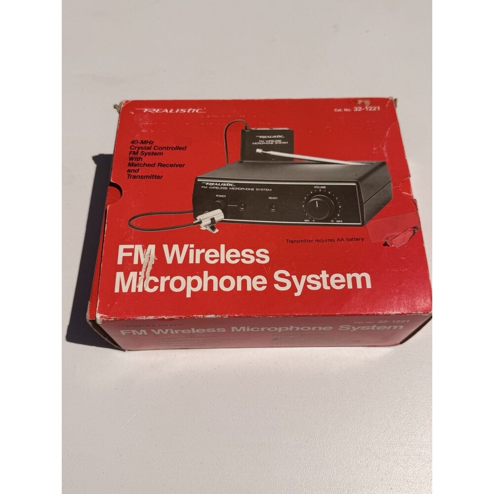 Vintage Realistic FM Wireless Microphone System Radio Shack 32-1221 NEW.